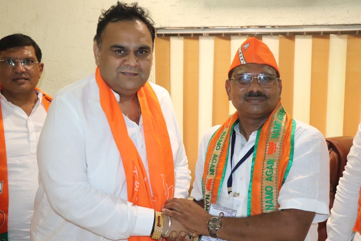 તા.૦૪/૦૬/૨૦૨૪ ના રોજ ૨૧- બારડોલી લોકસભાના લોકપ્રિય સાંસદ શ્રી પ્રભુભાઈ એન. વસાવાજીને સતત ત્રીજી લોકસભા બેઠક માટે ૨,૩૦,૨૫૩ મતોની ભવ્ય લીડથી જીતવા બદલ ખૂબ ખૂબ અભિનંદન અને શુભેચ્છાઓ.